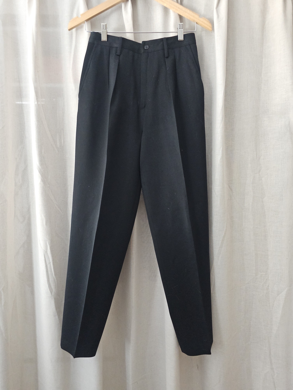 Vintage Guy Laroche Boutique Black 100% Wool Pleated Tapered Trousers Framce